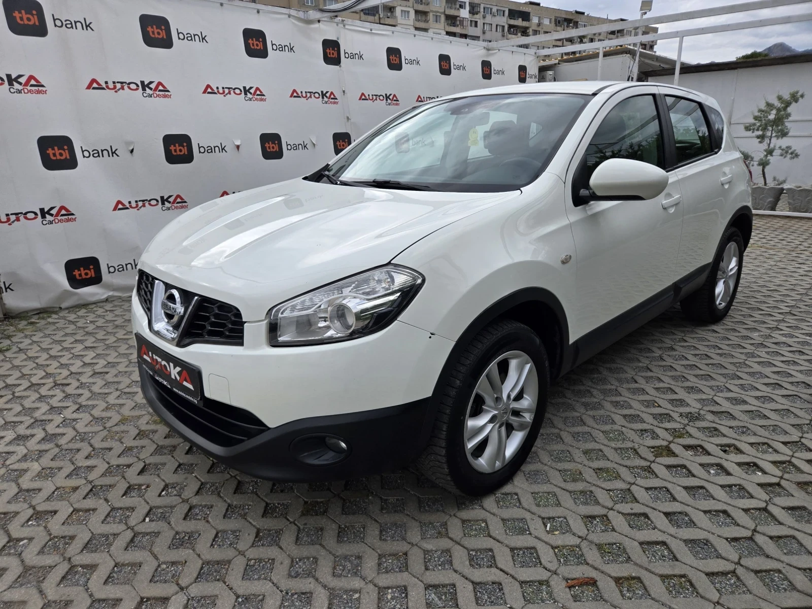 Nissan Qashqai 1.6i-117кс= ФАБРИЧНА ГАЗ= АВТОПИЛОТ= ПАРКТРОНИК, снимка 6 - Автомобили и джипове - 56201207