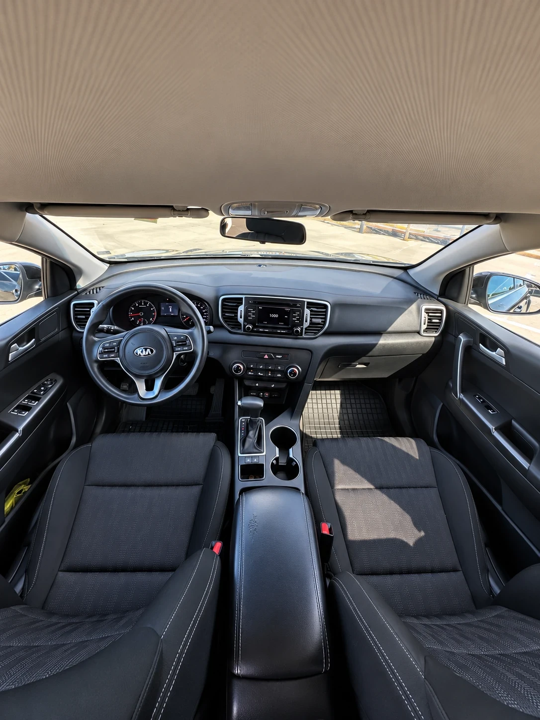 Kia Sportage 2.4i Автоматик, снимка 7 - Автомобили и джипове - 56208832