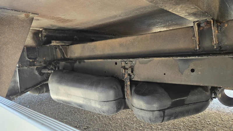 Mercedes-Benz Sprinter 411 Отличен, снимка 8 - Бусове и автобуси - 53078757