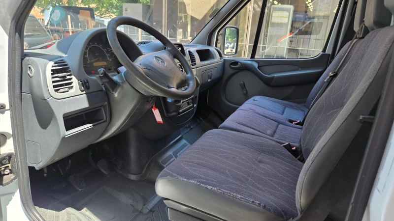 Mercedes-Benz Sprinter 411 Отличен, снимка 11 - Бусове и автобуси - 53078757