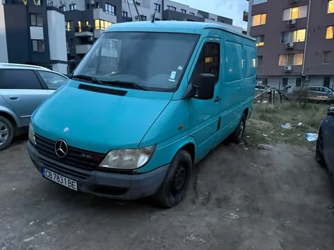 Mercedes-Benz Sprinter 208 Mercedes‑Benz 2.2 - изображение 6