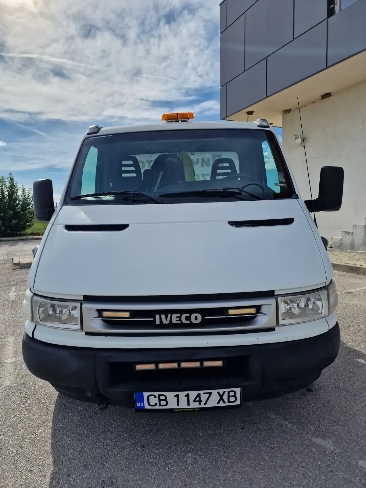 Iveco 35c13 2.8 - изображение 2