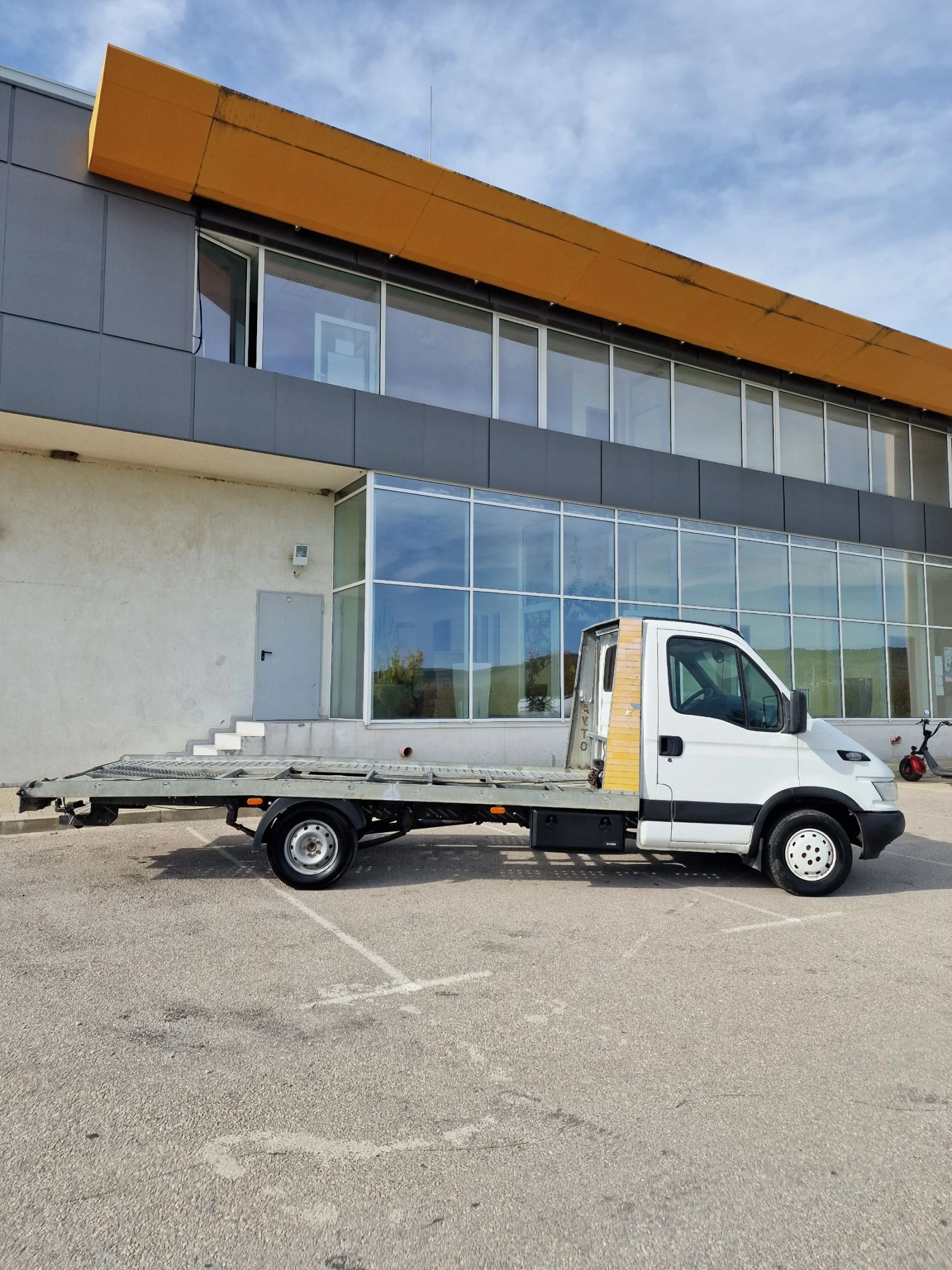 Iveco 35c13 2.8 - изображение 6