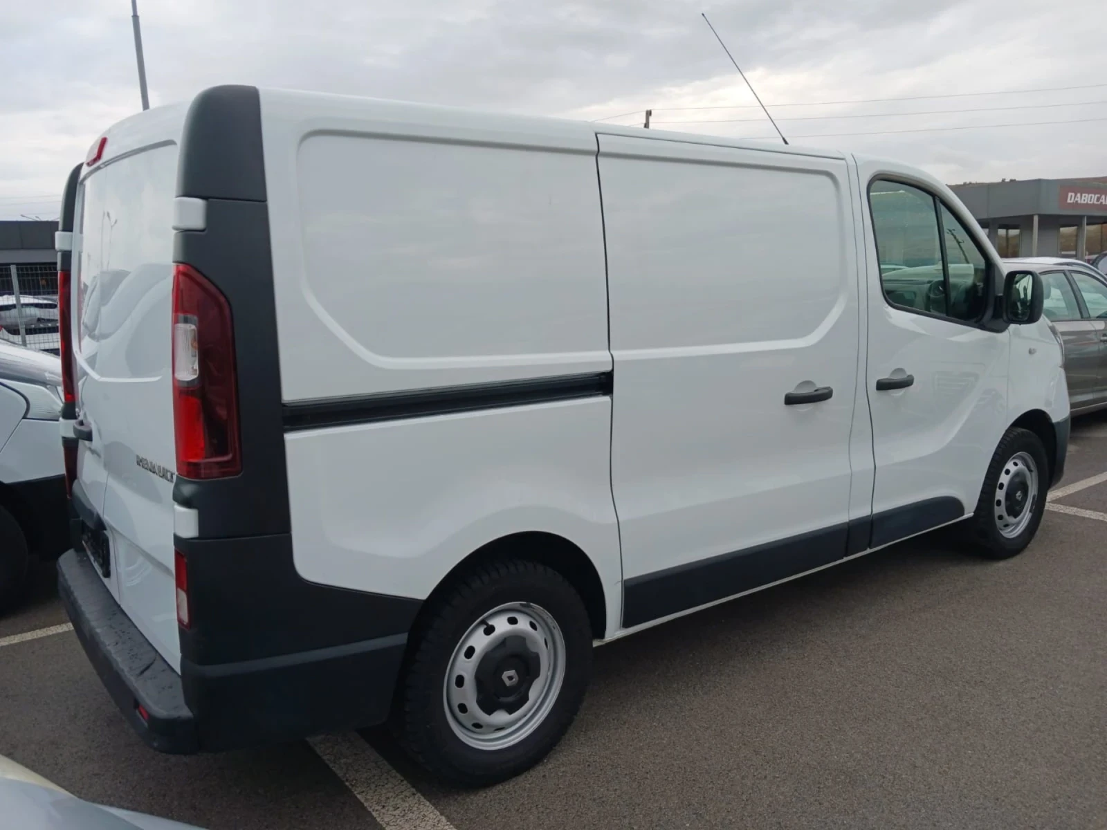 Renault Trafic 1.6 dci - изображение 5