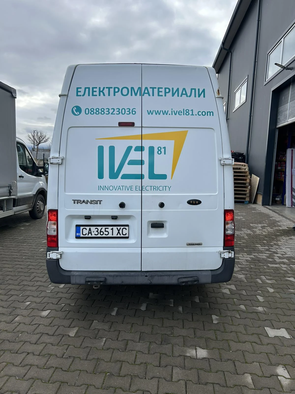 Ford Transit 2.2 TDCI JUMBO - изображение 4