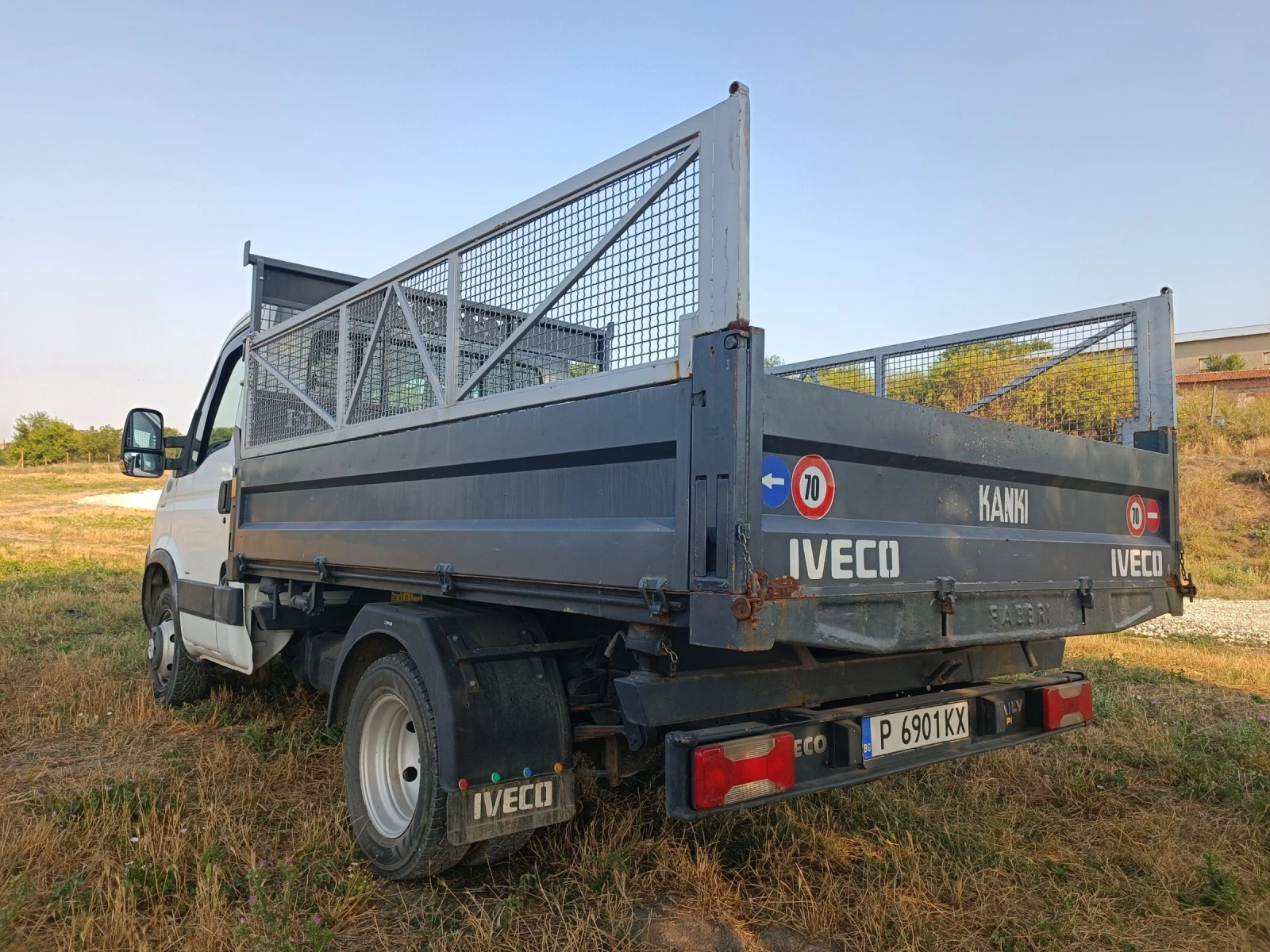 Iveco 3510 2.3 HPi Самосвал / Двойна гума, снимка 6 - Бусове и автобуси - 55569007