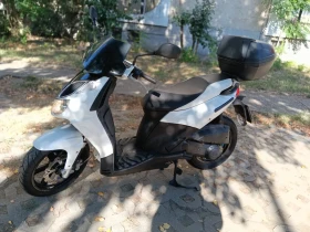 Aprilia 200 Spertcity | Mobile.bg    4