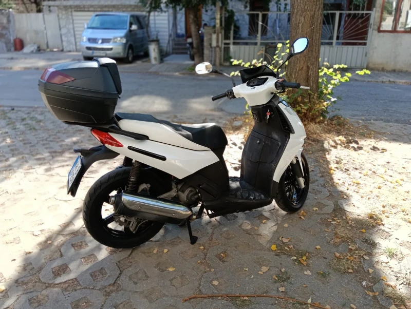 Aprilia 200 Spertcity, снимка 5 - Мотоциклети и мототехника - 52503389