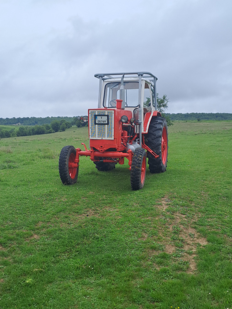 Трактор ЮМЗ 6L, снимка 3 - Селскостопанска техника - 46369827