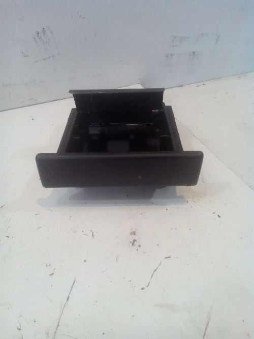 Пепелник Субару Импреза