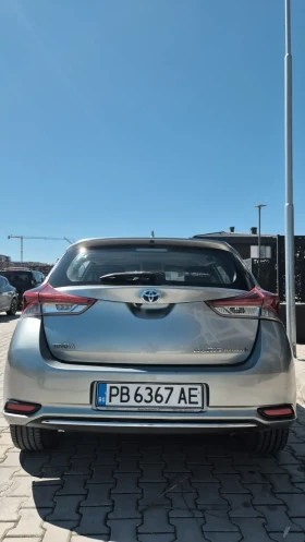 Toyota Auris, снимка 6