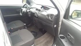 Daihatsu Materia 1.3I.2010 | Mobile.bg    9
