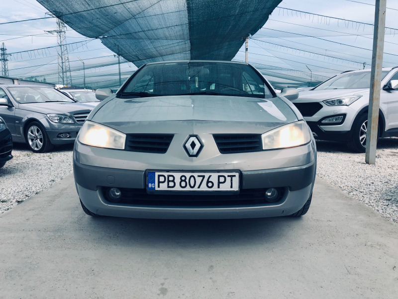 Renault Megane 2.0 бензин ГАЗ АВТОПИЛОТ, снимка 1 - Автомобили и джипове - 46473267