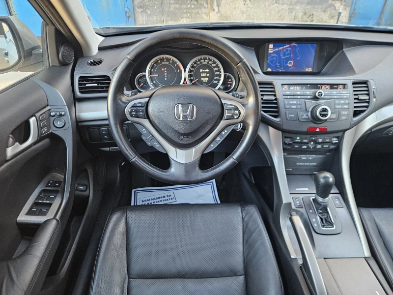 Honda Accord 2.4i-VTEC Executive Navi AT, снимка 11 - Автомобили и джипове - 47674038