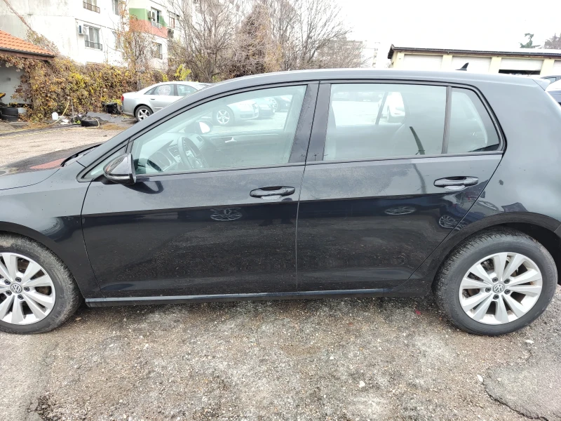 VW Golf 7 1.6 TDI, снимка 3 - Автомобили и джипове - 48195494