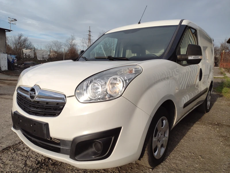 Opel Combo, снимка 1 - Автомобили и джипове - 48870215