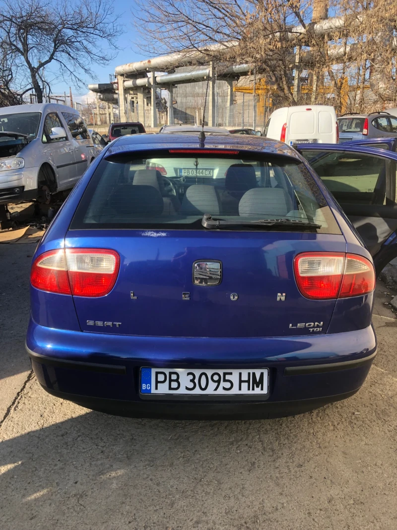 Seat Leon 1.9 TDI, снимка 12 - Автомобили и джипове - 48908661