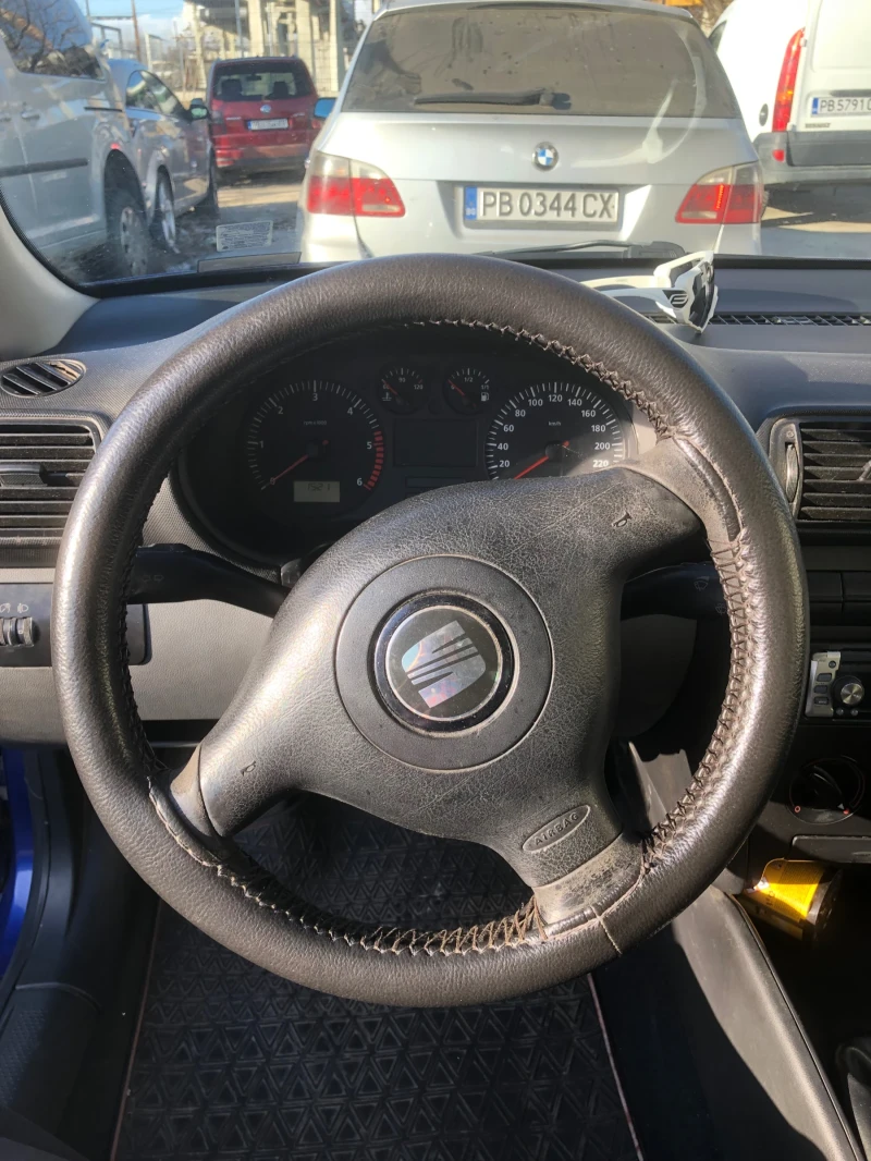 Seat Leon 1.9 TDI, снимка 8 - Автомобили и джипове - 48908661