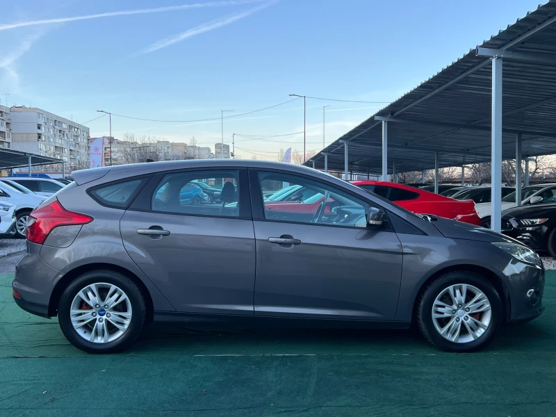 Ford Focus 1.6 TDCI, снимка 4 - Автомобили и джипове - 49078137