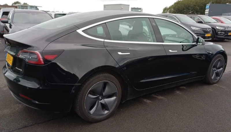 Tesla Model 3 Long range 4x4 Гаранционна, снимка 2 - Автомобили и джипове - 49428270