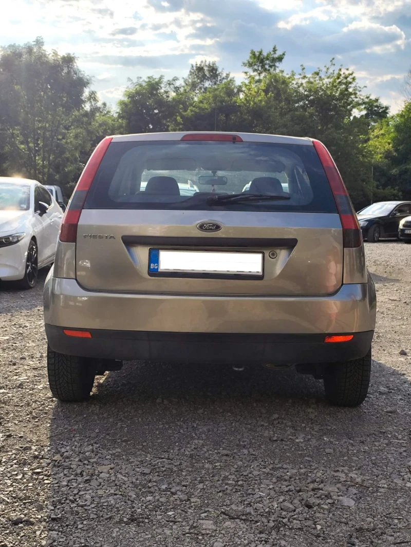 Ford Fiesta, снимка 6 - Автомобили и джипове - 52574381