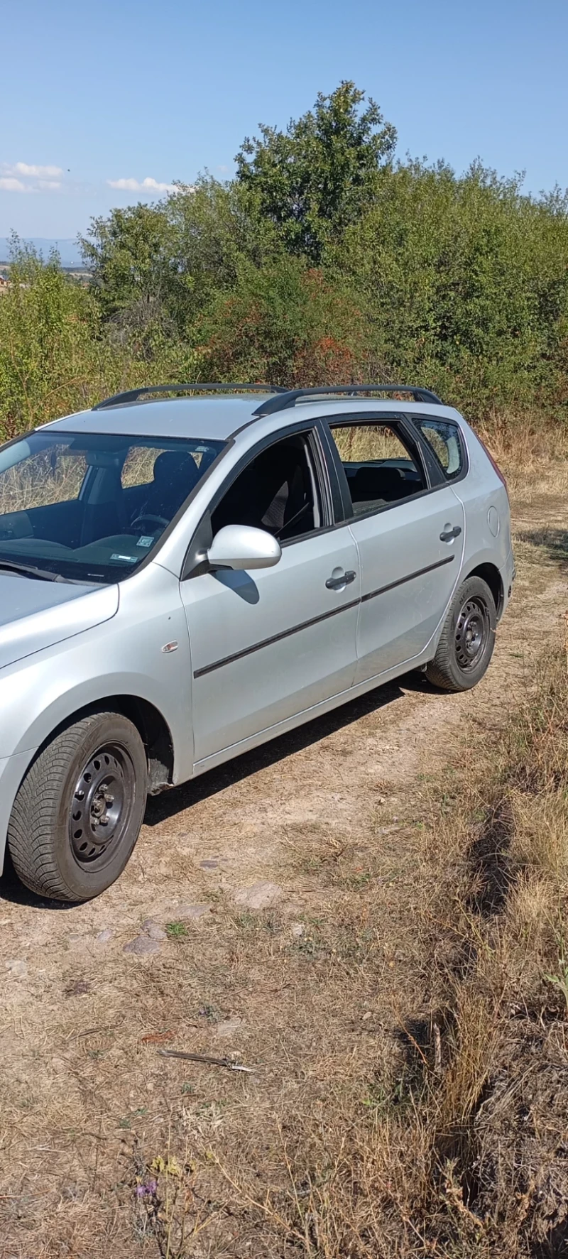 Hyundai I30 1.4 i ГАЗ, снимка 2 - Автомобили и джипове - 52234542