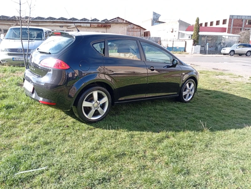 Seat Leon 2.0 FSI, снимка 6 - Автомобили и джипове - 52365586