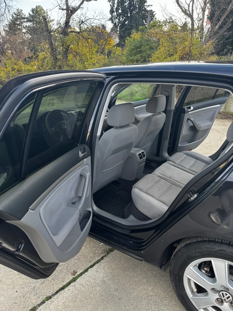VW Golf 5, снимка 11 - Автомобили и джипове - 52501244