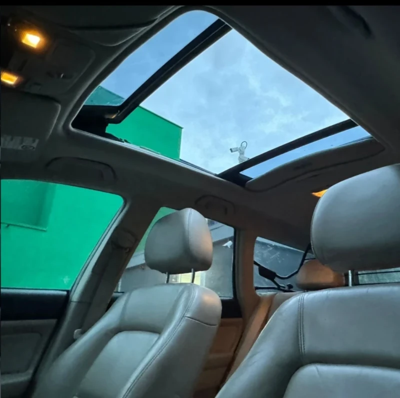 Subaru Outback 3.0 H6, снимка 13 - Автомобили и джипове - 52707781