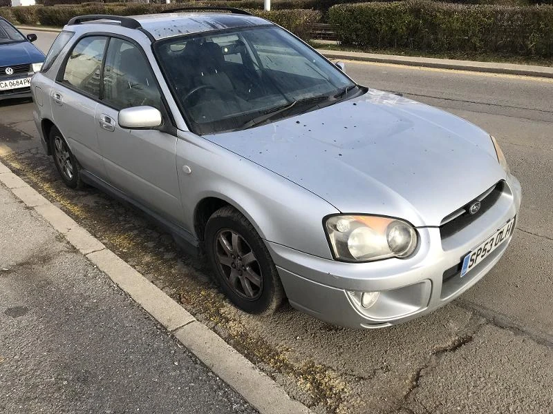 Subaru Impreza 2.0 ВСИЧКО, снимка 3 - Автомобили и джипове - 9217541