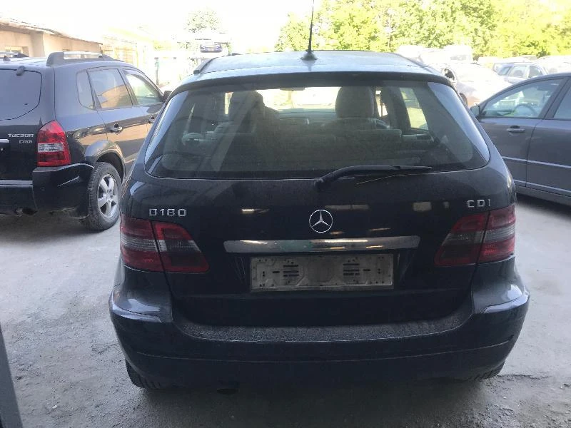 Mercedes-Benz B 180 В180 CDi , снимка 3 - Автомобили и джипове - 21437650