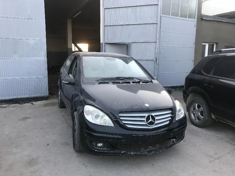 Mercedes-Benz B 180 В180 CDi , снимка 1 - Автомобили и джипове - 21437650