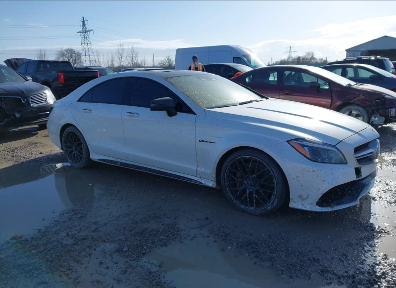 Mercedes-Benz CLS 63 AMG S* 4MATIC* ОБДУХ.* ВАКУМ* 360* СЛ.ЛЕНТИ* PANO - 49900 лв. - 31366507 | Car24.bg