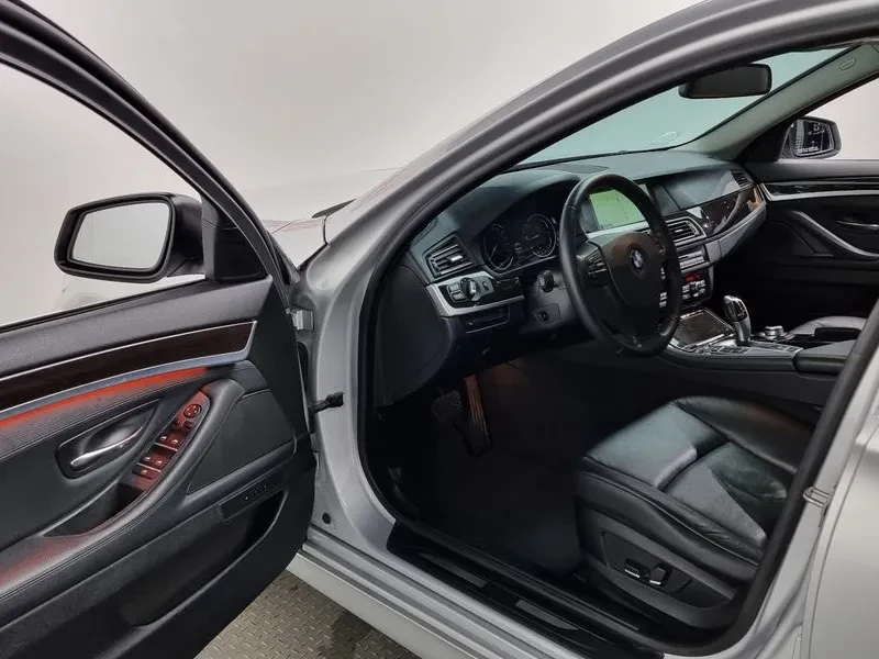 BMW 520 d | Mobile.bg   13