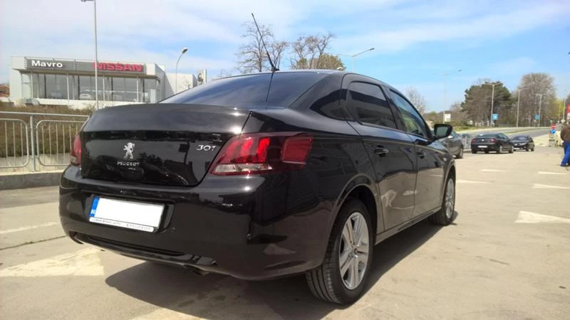 Peugeot 301 Allure 1.6, снимка 4 - Автомобили и джипове - 52521717