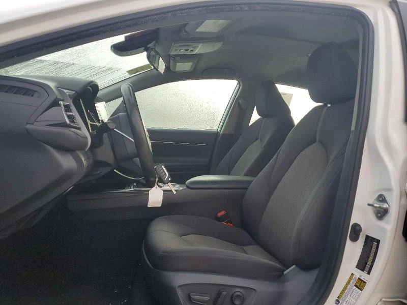 Toyota Camry, снимка 7 - Автомобили и джипове - 54581485