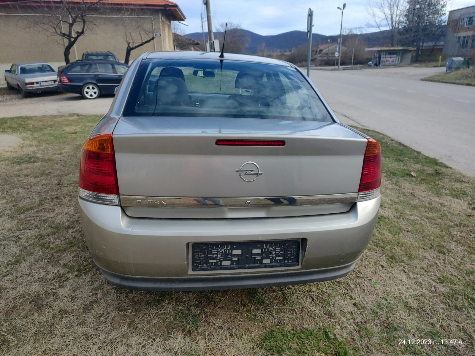 Opel Vectra 2.2 dti - изображение 5