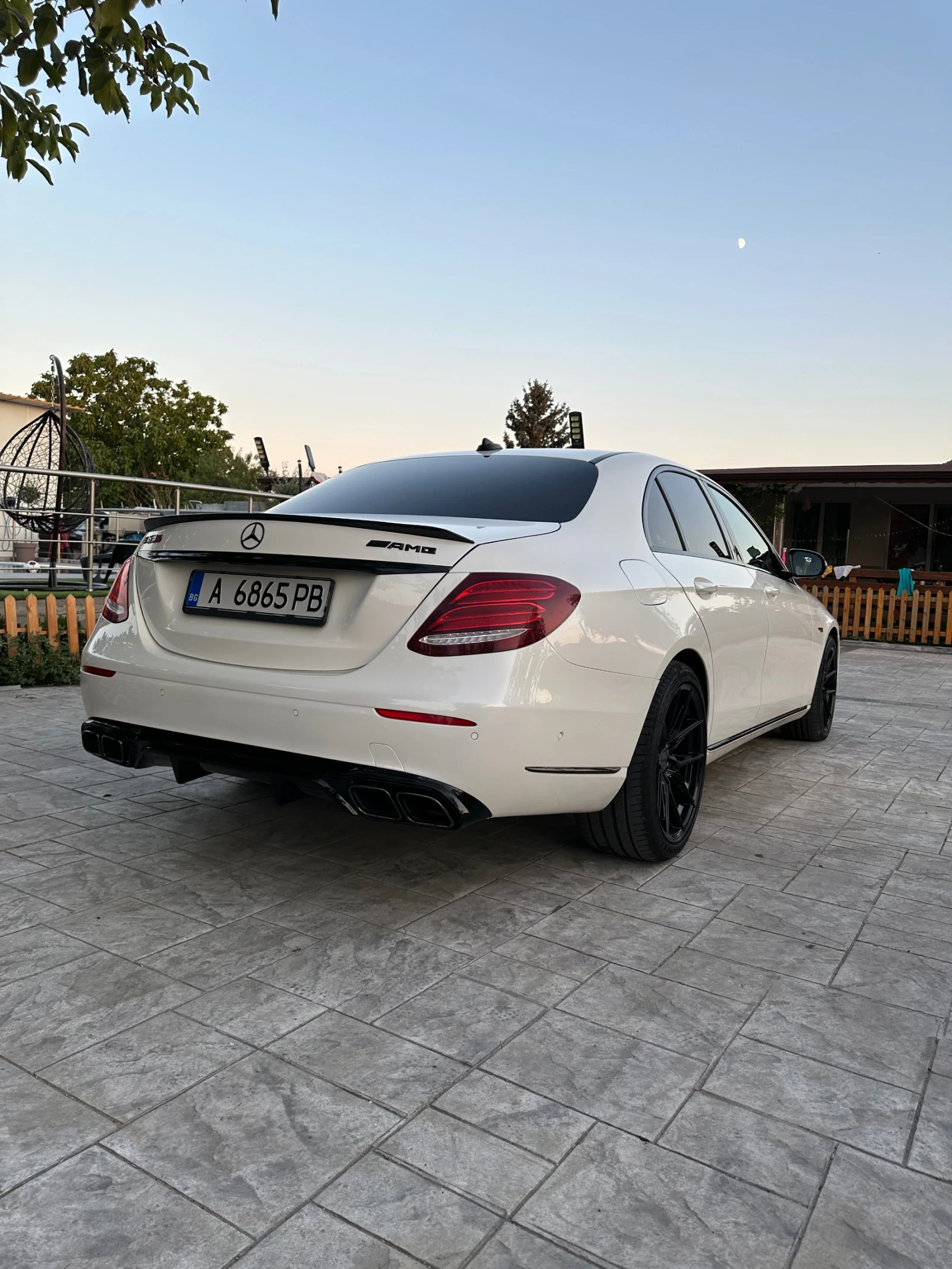 Mercedes-Benz E 220 ВАКУМ  МАСАЖ ДИСТРОНИК - изображение 3