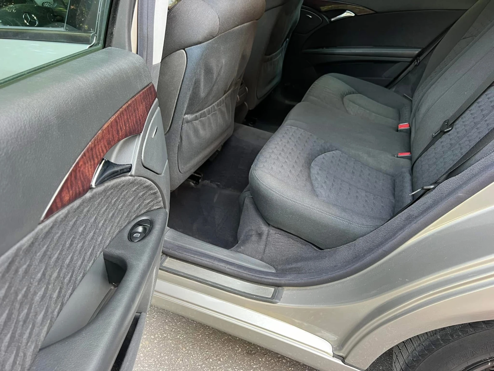 Mercedes-Benz E 200 KOMPRESSOR/NAVI/AVTOMAT/UNIKAT | Mobile.bg   17