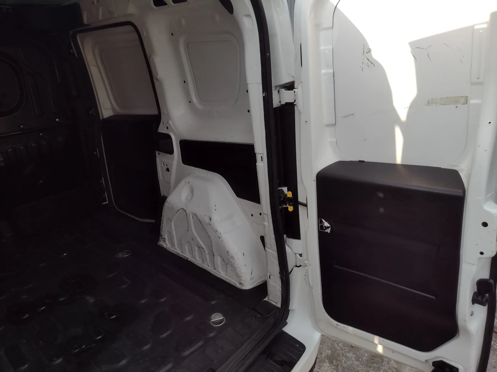 Opel Combo  - изображение 5