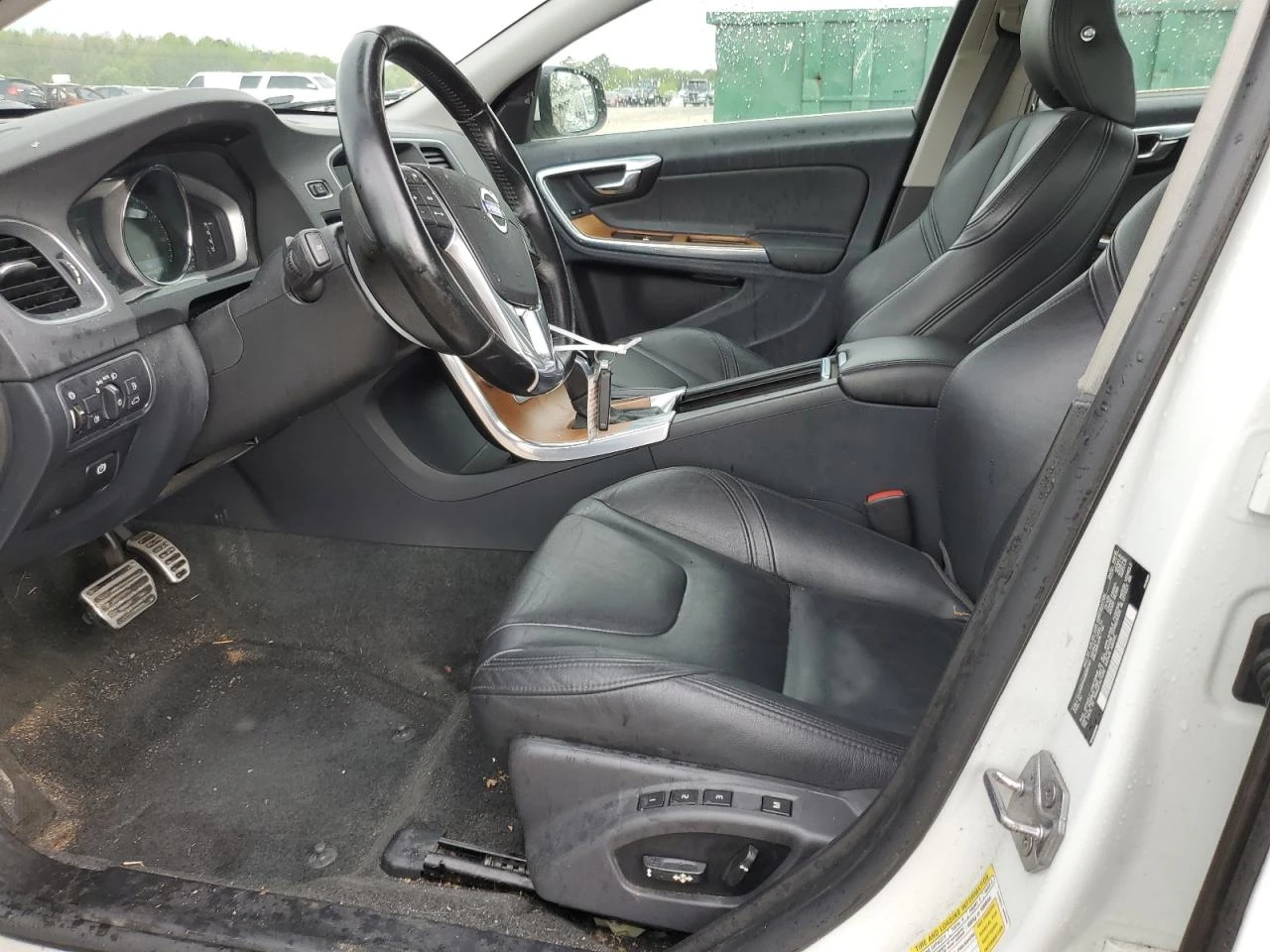 Volvo S60 Inscription T5 Drive-E Platinum - изображение 7