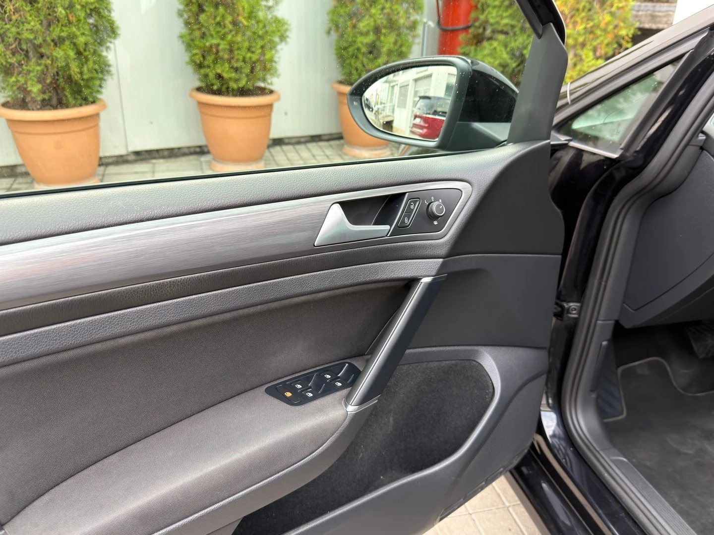 VW Golf Variant Comfortline 1.6TDI BMT | Mobile.bg — изображение 16