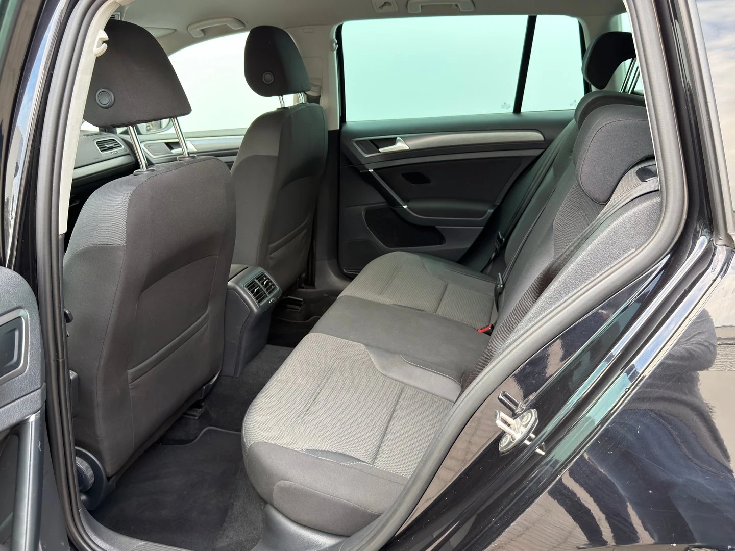 VW Golf Variant Comfortline 1.6TDI BMT | Mobile.bg — изображение 7