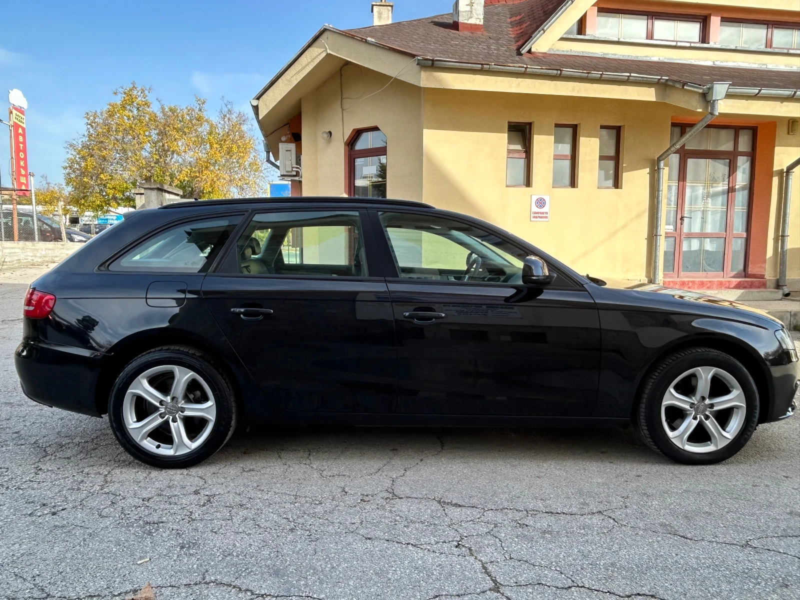 Audi A4 2.0TDI НАВИ XENON - изображение 4