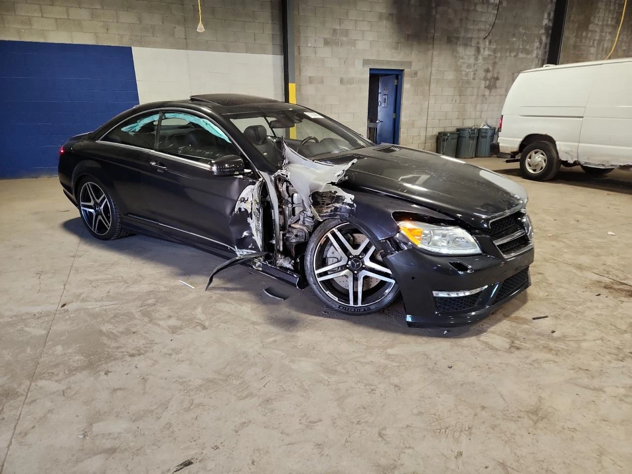 Mercedes-Benz CL 63 AMG РЕАЛЕН ПРОБЕГ!!! - изображение 4