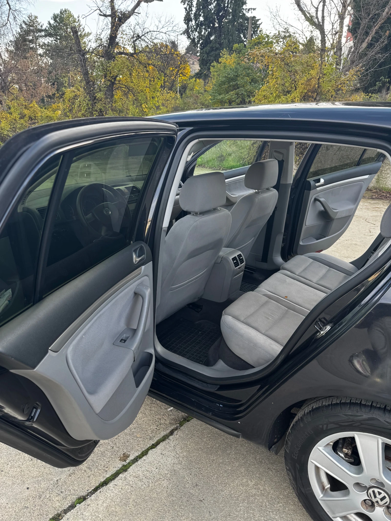 VW Golf 5 - изображение 10