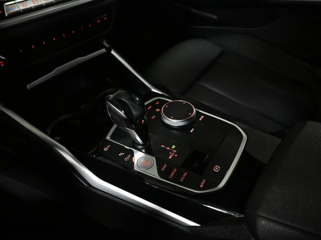 BMW 330 xDrive* ����������* (���� �� ��) | Mobile.bg � ����������� 15