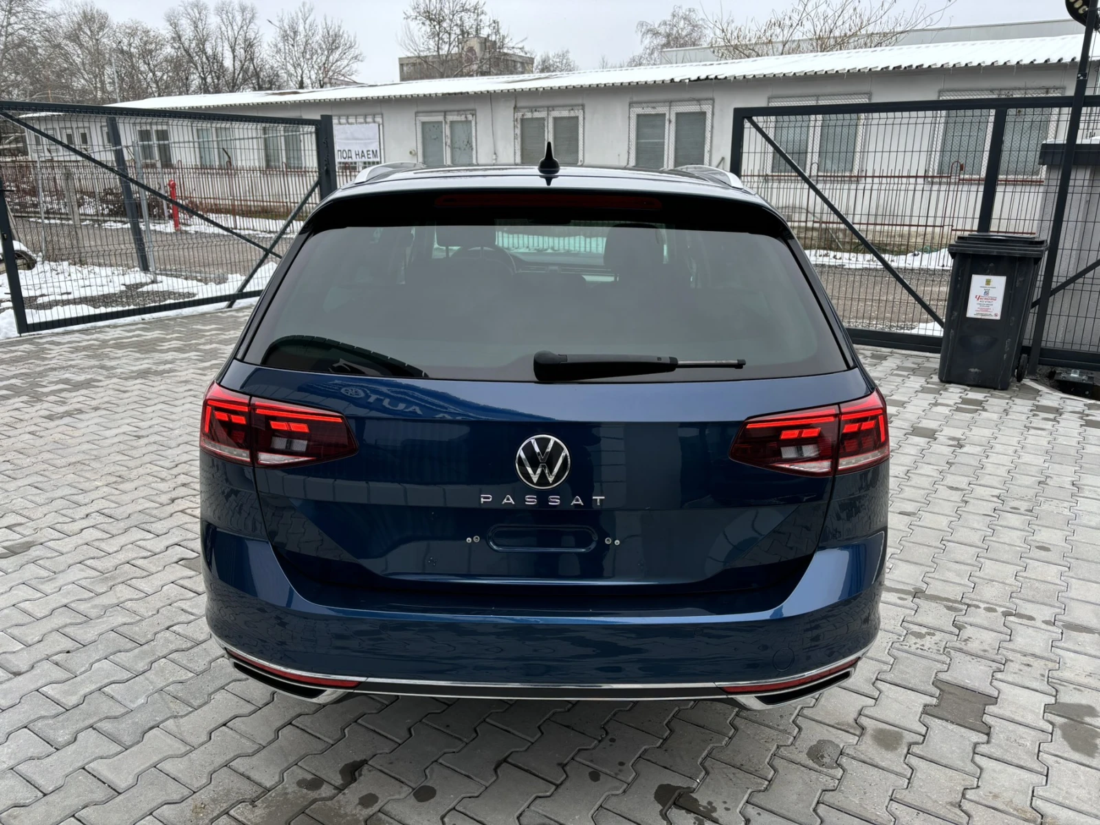 VW Passat Highline2.0TDI - изображение 4