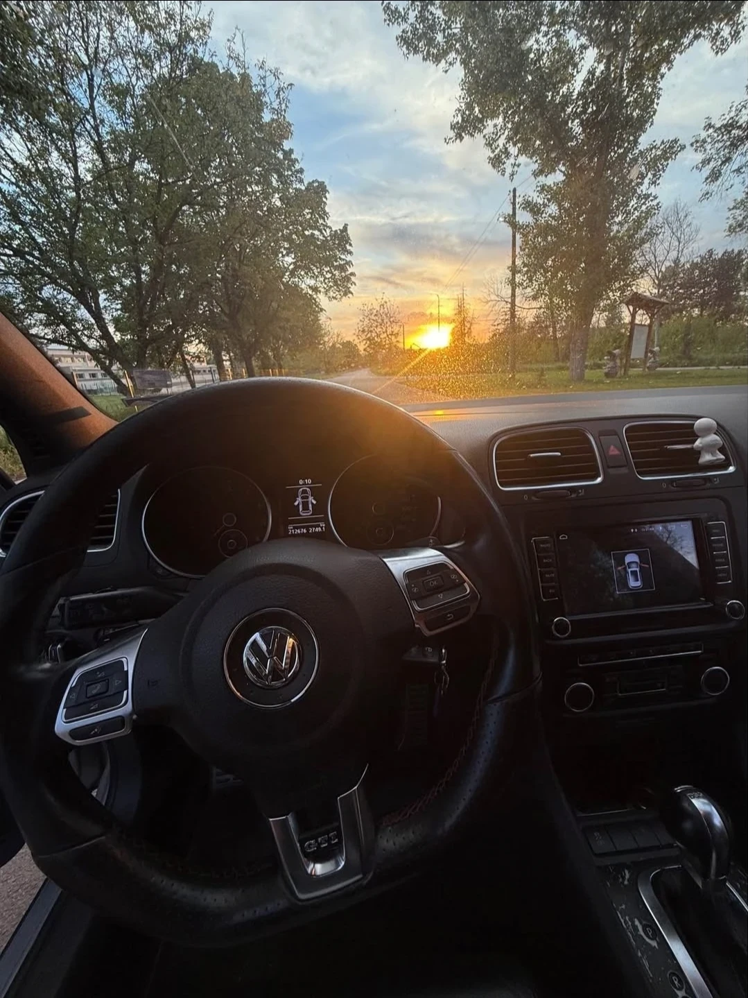 VW Golf, снимка 7 - Автомобили и джипове - 53894451