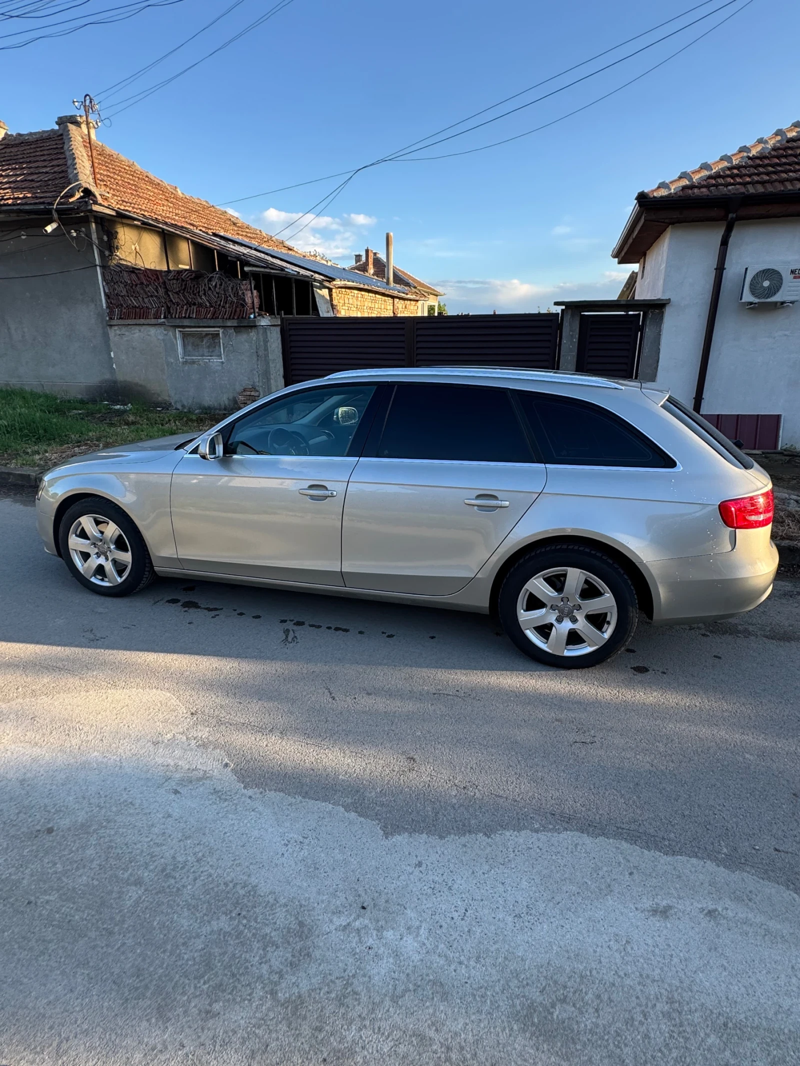 Audi A4, снимка 3 - Автомобили и джипове - 54555905